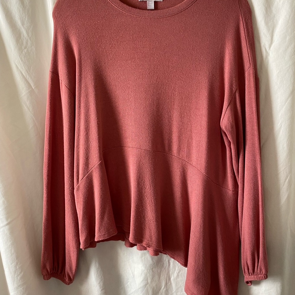 Chelsea 28 Pink Asymmetrical Hem Sweater